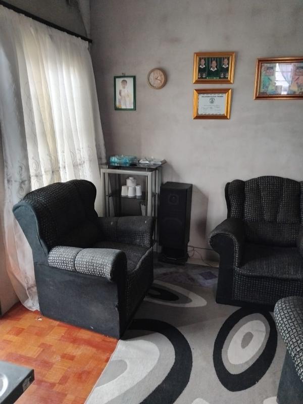 2 Bedroom Property for Sale in New Macassar Western Cape